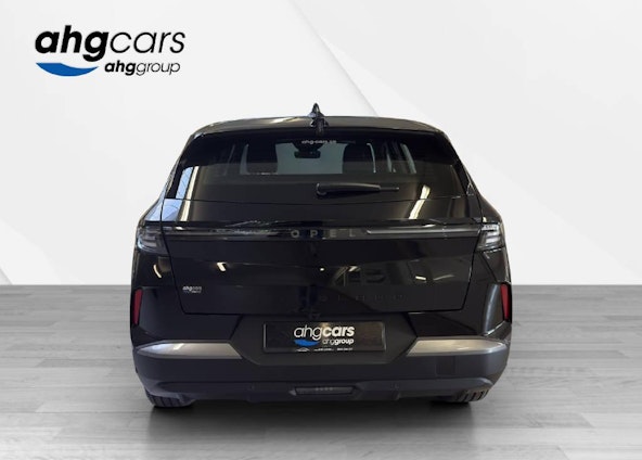 Vehicle image 3 Vehicle image 3