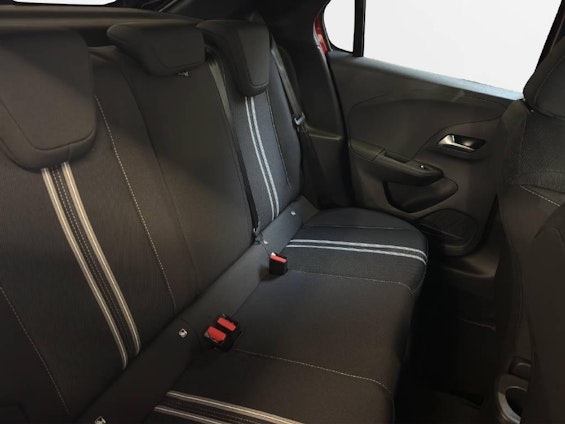 Vehicle image 7 Vehicle image 7