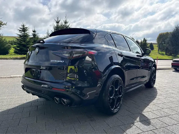 Alfa Romeo Stelvio 2.9 V6 Biturbo Q4 Quadrifoglio