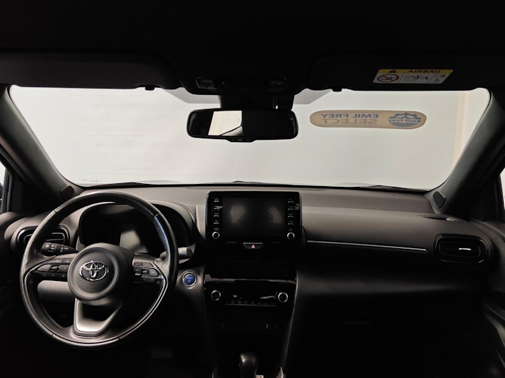 Vehicle image TOYOTA YARIS CROSS