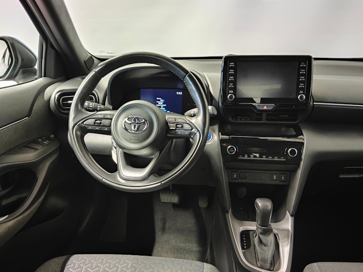 Vehicle image TOYOTA YARIS CROSS