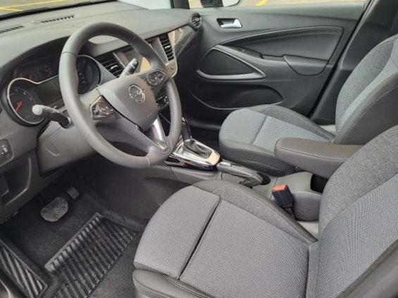 Vehicle image 8 Vehicle image 8