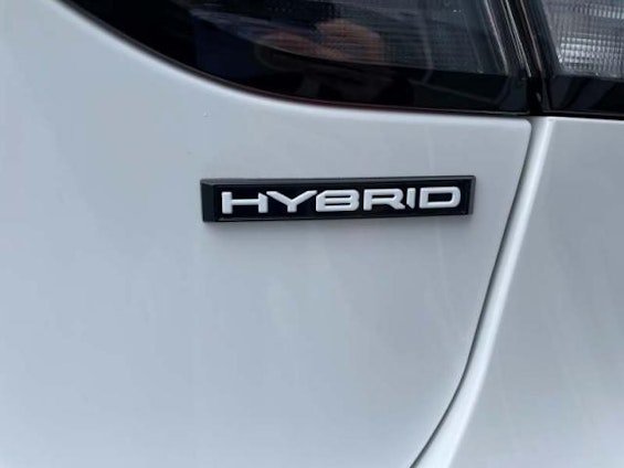 Vehicle image 14 Vehicle image 14