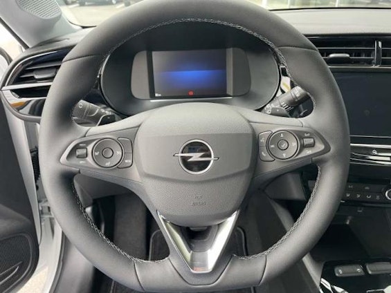 Vehicle image 7 Vehicle image 7