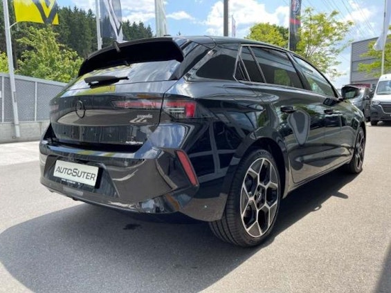 Vehicle image 3 Vehicle image 3