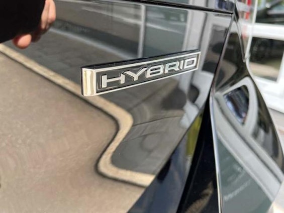 Vehicle image 8 Vehicle image 8