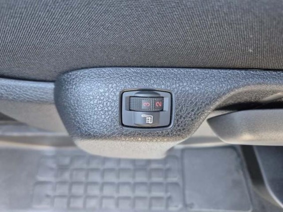 Vehicle image 14 Vehicle image 14