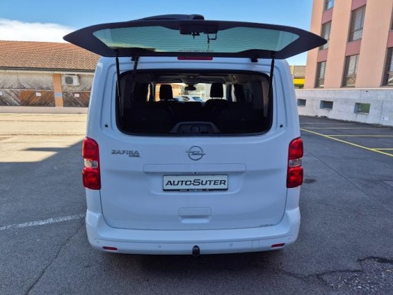 Vehicle image 9 Vehicle image 9