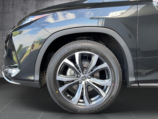 Vehicle image 15 Vehicle image 15