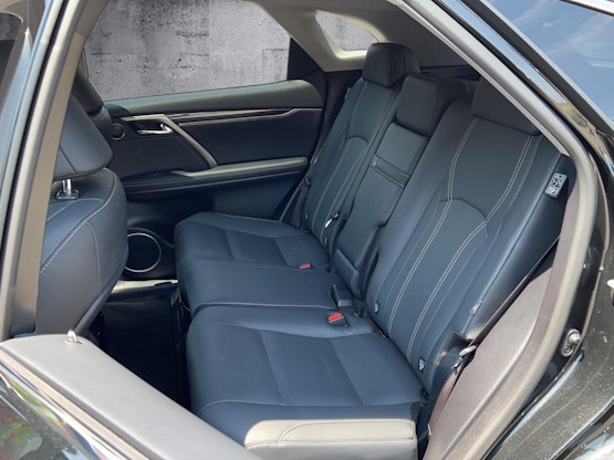 Vehicle image 9 Vehicle image 9