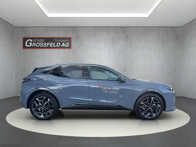 DS Automobiles No4 1.2 Hybrid Pallas