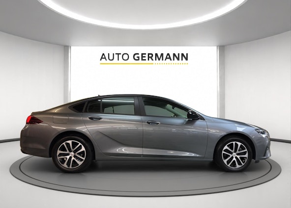 Vehicle image 6 Vehicle image 6