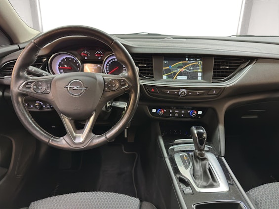 Vehicle image 9 Vehicle image 9