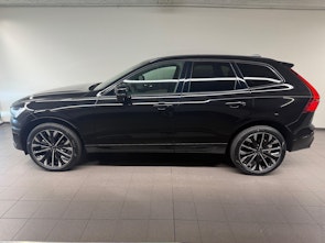 Vehicle image VOLVO XC60 2.0 B5 MH Ultra Dark AWD