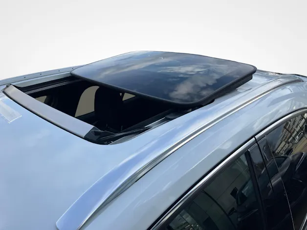 Lexus UX 300h F-Line
