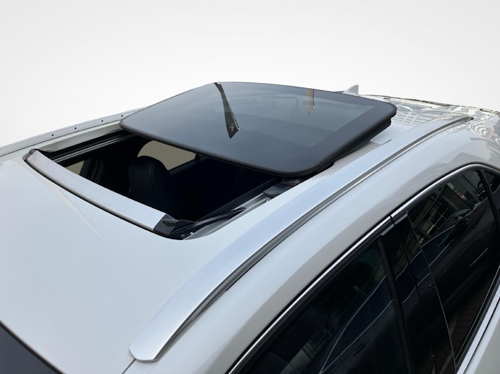 immagine del veicolo LEXUS UX