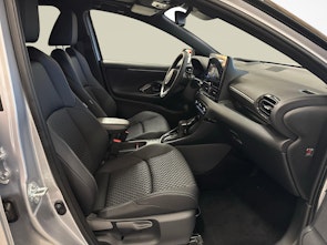 Vehicle image TOYOTA Yaris 1.5 VVT-i HSD Premium