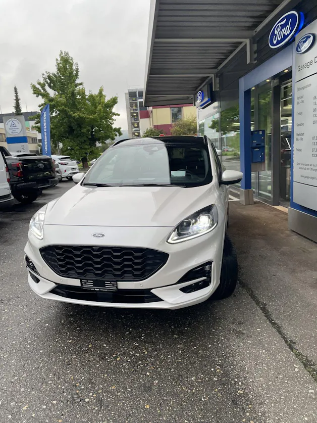 Ford Kuga 2.5 Plug-in Hybrid ST-Line X