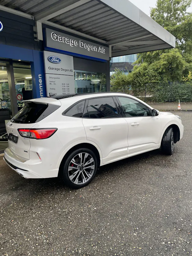 Ford Kuga 2.5 Plug-in Hybrid ST-Line X