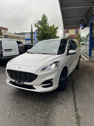 Ford Kuga 2.5 Plug-in Hybrid ST-Line X