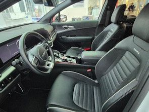 Vehicle image KIA Sportage 1.6 T-GDi PHEV GT-Line