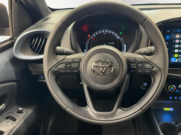 Toyota Aygo X 1.0 VVT-i Trend