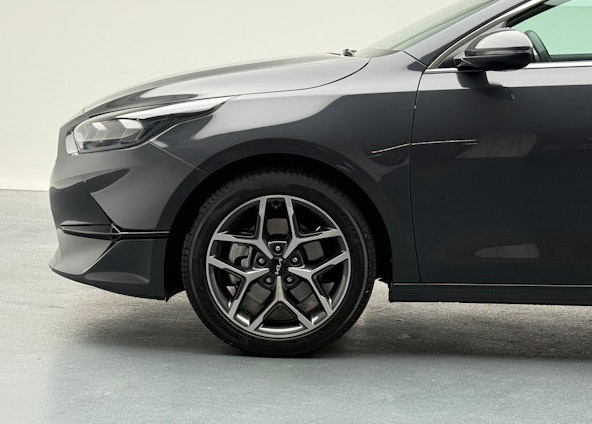 Vehicle image 2 Vehicle image 2