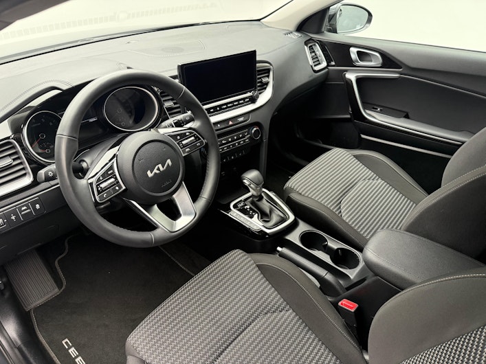 Vehicle image KIA CEED