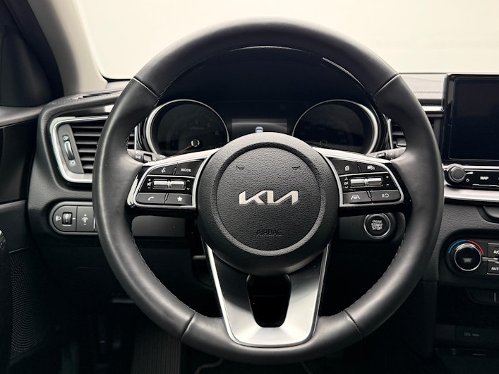 Vehicle image KIA CEED