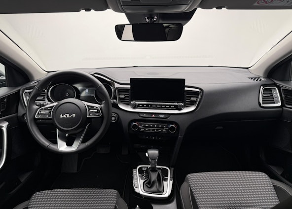 Vehicle image 8 Vehicle image 8