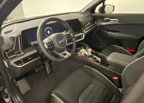 Vehicle image 5 Vehicle image 5