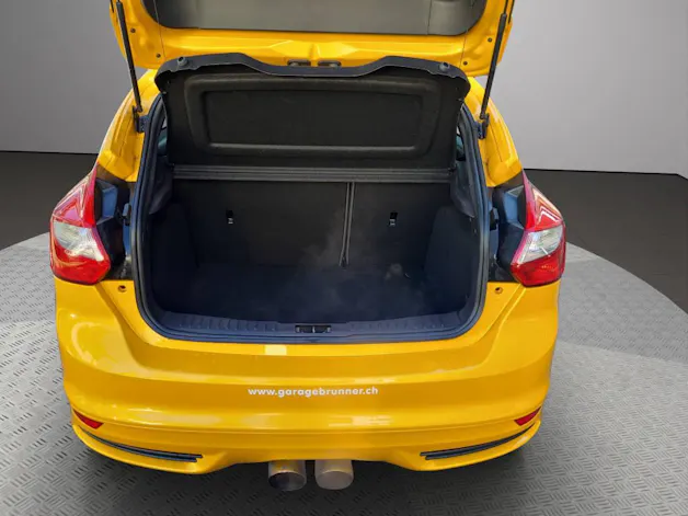 Ford Focus 2.0i EcoB SCTi ST-2
