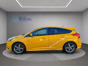 Ford Focus 2.0i EcoB SCTi ST-2