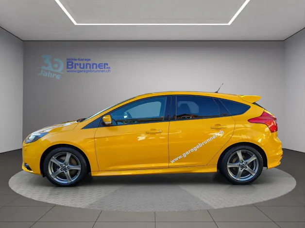 Ford Focus 2.0i EcoB SCTi ST-2