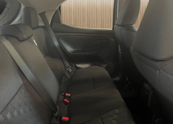 Vehicle image 12 Vehicle image 12