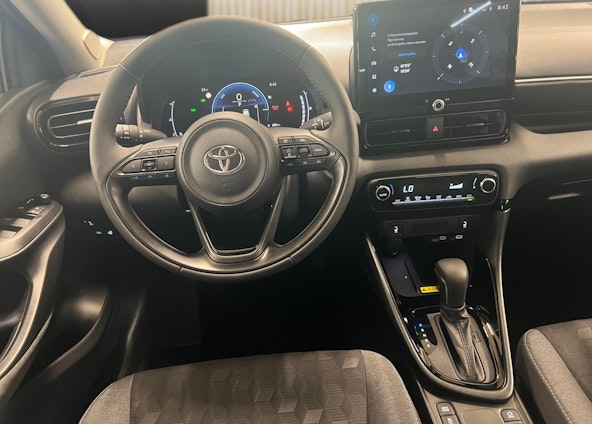 Vehicle image 11 Vehicle image 11