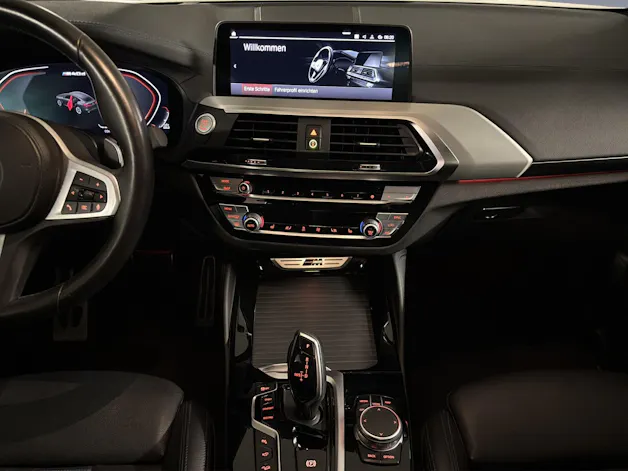 BMW X4 M40d