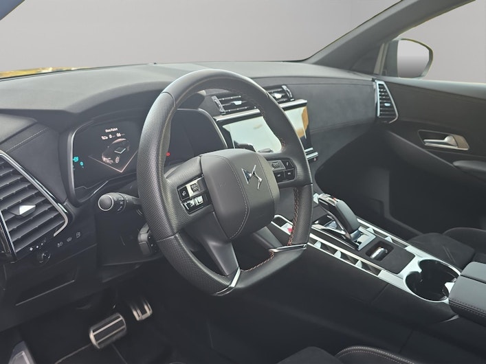 Vehicle image DS AUTOMOBILES DS7