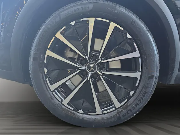 DS Automobiles 7 1.6 E-Tense Pallas 4x4