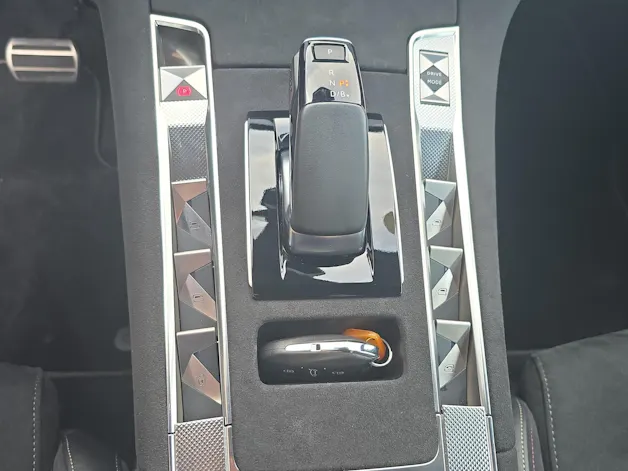 DS Automobiles 7 1.6 E-Tense Pallas 4x4