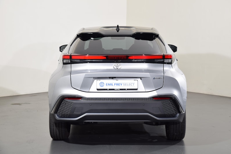 Vehicle image TOYOTA C-HR