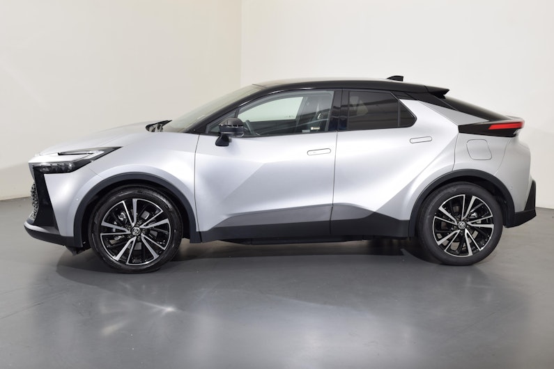Vehicle image TOYOTA C-HR