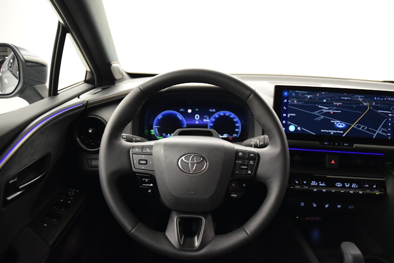 Vehicle image TOYOTA C-HR