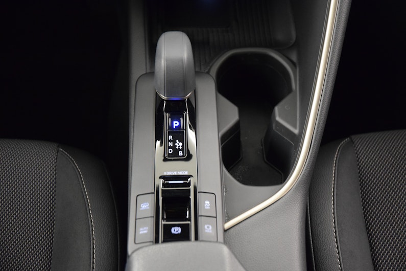 Vehicle image TOYOTA C-HR