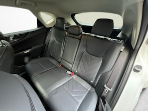 Vehicle image LEXUS NX 450h+ Comfort