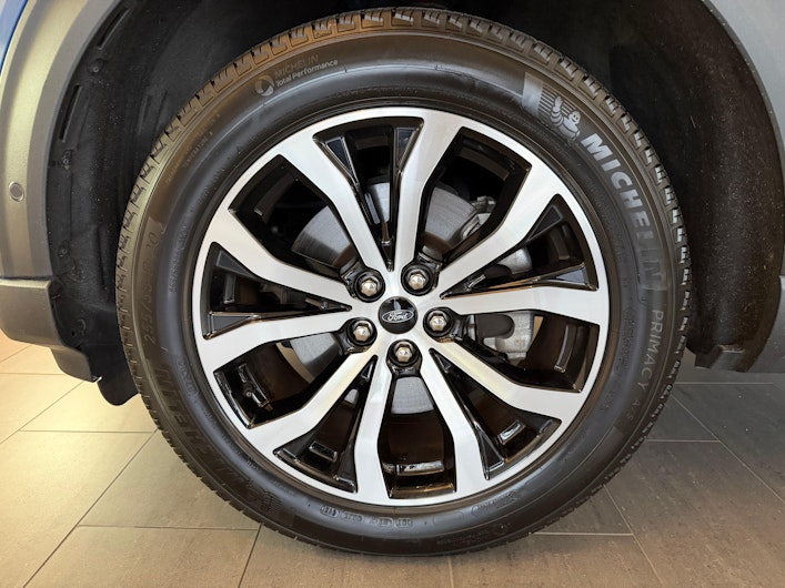 Vehicle image FORD EXPLORER