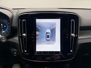 Vehicle image VOLVO XC40 2.0 B3 MH Plus Dark