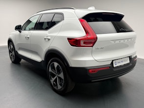 Vehicle image VOLVO XC40 2.0 B3 MH Plus Dark