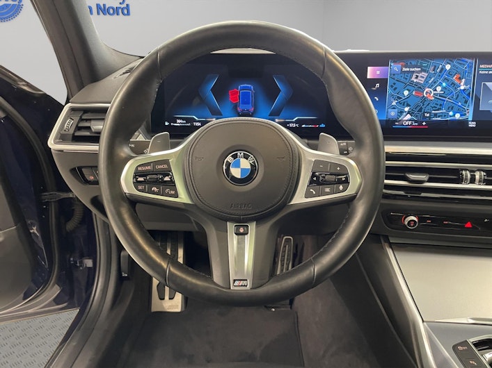 Vehicle image BMW 3 SERIES