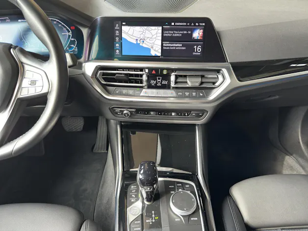 BMW 320e Touring Sport Line Steptronic